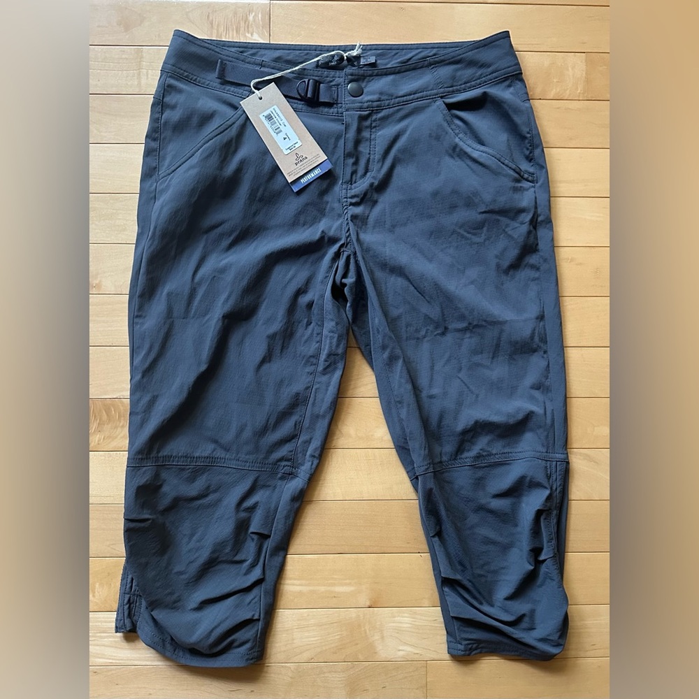 Prana NWT women's gray capris